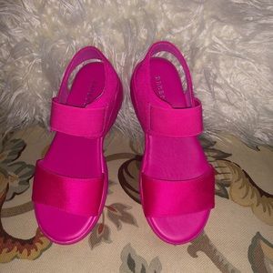 SOLD •Neon Fuschia Bamboo Platform Sandals